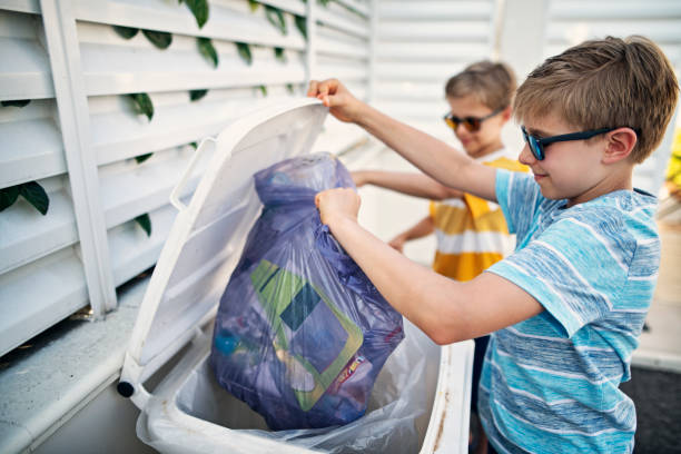 Best Commercial Junk Removal  in Starkville, MS